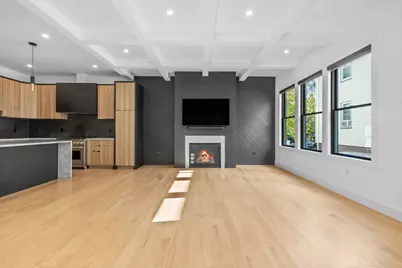 1917 Commonwealth Ave #1917, Newton, MA 02466 - Photo 2