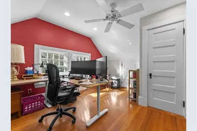 40 Chestnut Street, Wellesley, MA 02481 - Photo 32