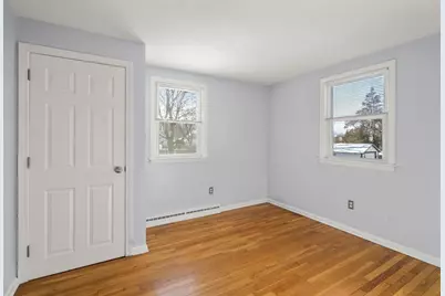 28 Frost Ave, Brockton, MA 02301 - Photo 16