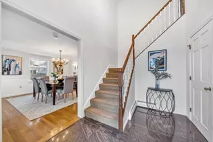 26 Varick Hill Rd, Newton, MA 02468 - Photo 4