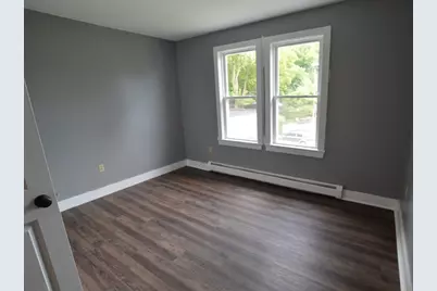 237 River St #B, Haverhill, MA 01832 - Photo 4