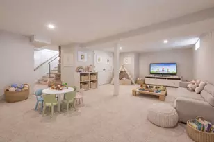 7 Colburn St, Gloucester, MA 01930 - Photo 36