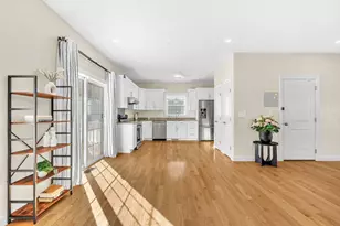 8 Nightview Pl, Millbury, MA 01527 - Photo 14