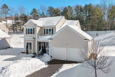 8 Nightview Pl, Millbury, MA 01527 - Photo 2