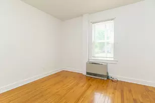79 School St, Webster, MA 01570 - Photo 6