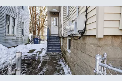 264 Weld St, New Bedford, MA 02740 - Photo 32