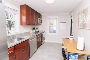 22 Amanda St, Springfield, MA 01118 - Photo 16