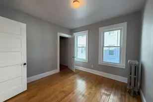 246 Rogers St, Lowell, MA 01852 - Photo 12