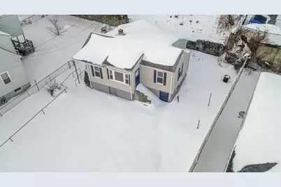 25 Johnson St, Worcester, MA 01604 - Photo 2