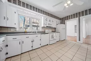 326 Lafayette St, Salem, MA 01970 - Photo 10