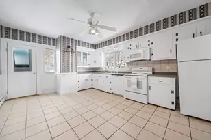 326 Lafayette St, Salem, MA 01970 - Photo 8