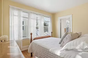 53 Collins St, Worcester, MA 01606 - Photo 16