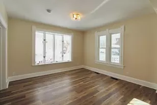 60 Ringgold St, Springfield, MA 01107 - Photo 6