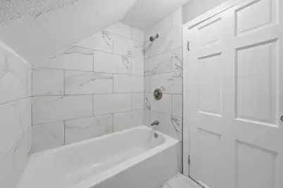 118 Bartlett St, Brockton, MA 02301 - Photo 28