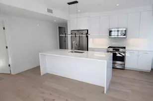 65 L St, Boston, MA 02127 - Photo 2