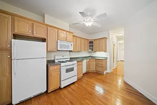 500 E 6th St, Boston, MA 02127 - Photo 4