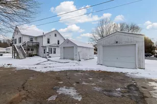 113 Main St, Oxford, MA 01540 - Photo 4