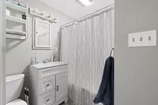 113 Main St, Oxford, MA 01540 - Photo 12