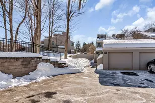 12 Mill Pond, North Andover, MA 01845 - Photo 2