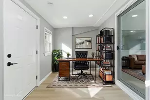 206 Burnham, Lowell, MA 01852 - Photo 12