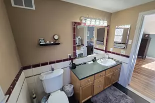 162 Sutton Ave, Oxford, MA 01540 - Photo 18