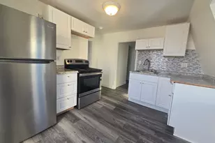 450 Essex St, Lynn, MA 01902 - Photo 26