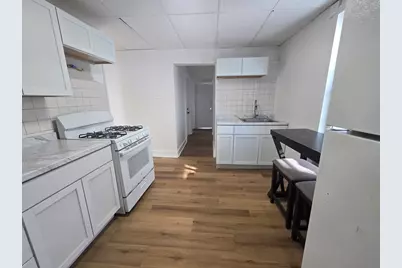 450 Essex St, Lynn, MA 01902 - Photo 4