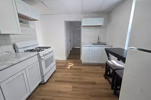 450 Essex St, Lynn, MA 01902 - Photo 4