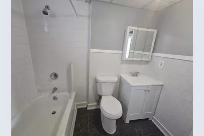 450 Essex St, Lynn, MA 01902 - Photo 16