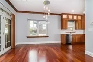 22 Sigourney St, Boston, MA 02130 - Photo 4