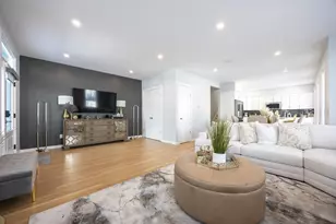 241 Neponset Valley Pkwy, Boston, MA 02136 - Photo 4