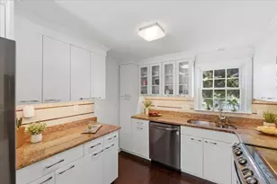 14 Eldridge Pl, Westwood, MA 02090 - Photo 4