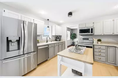 4 Northgate Cir, Lexington, MA 02420 - Photo 12