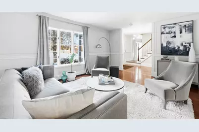 4 Northgate Cir, Lexington, MA 02420 - Photo 4