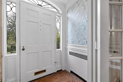 6 Paul Revere Rd, Worcester, MA 01609 - Photo 10