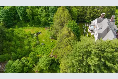 197 Grant St, Lexington, MA 02420 - Photo 42