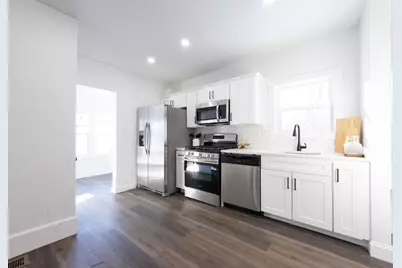 9 Grafton St, Brockton, MA 02301 - Photo 8