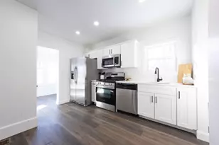 9 Grafton St, Brockton, MA 02301 - Photo 8