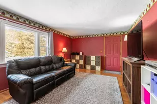 73 Bayview Ave, Berkley, MA 02779 - Photo 12