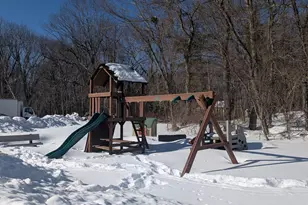 176 Maple Ave, Rutland, MA 01543 - Photo 18