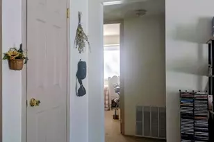 176 Maple Ave, Rutland, MA 01543 - Photo 8