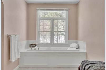 11 Walnut St, Acton, MA 01720 - Photo 22