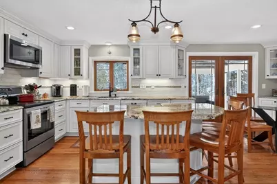 15 Fox Run Rd, Medway, MA 02053 - Photo 6