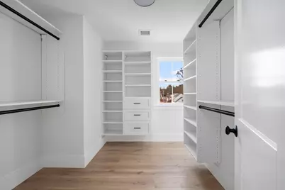 154 Union St, Holliston, MA 01746 - Photo 26