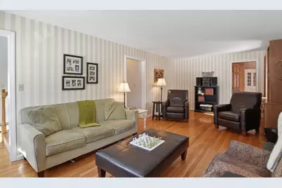 17 Stone Avenue, Shrewsbury, MA 01545 - Photo 8