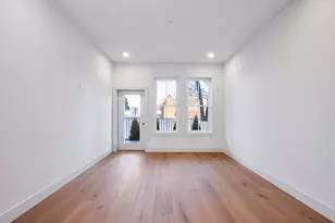 105 Sea St, Quincy, MA 02169 - Photo 4