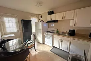 76 Belden St, Boston, MA 02125 - Photo 6