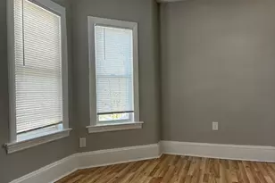 72 Lowell, Peabody, MA 01960 - Photo 4