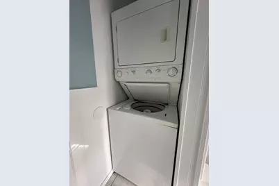 72 Lowell #3, Peabody, MA 01960 - Photo 14