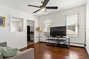 1062 Saratoga St, Boston, MA 02128 - Photo 10